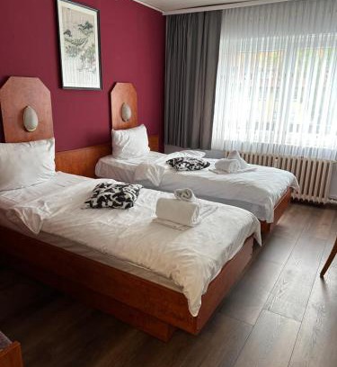 Lebenstedt Hôtel | Bone To