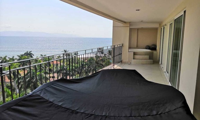 Marina Vallarta Copropriété | Bonito Condominio en el Corazon de Marina Vallarta.