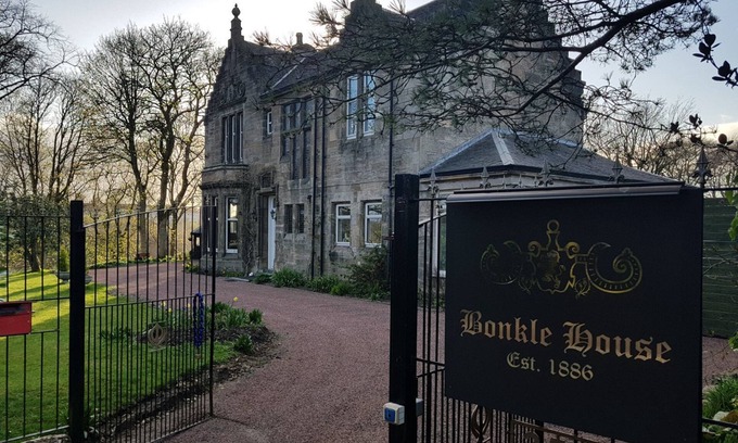 Wishaw Maison | Bonkle House