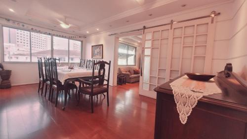 Gonzaga Appartement | Book Santos SaintClaude 100 metros quadrados no Coração de Santos