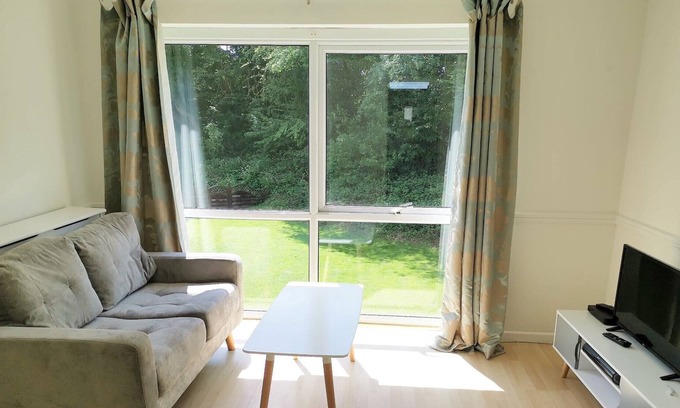 Birchanger Appartement | BookedUK: NEW Large duplex apartment