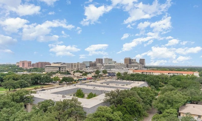 Park Cities Appartement | BOOKING NOW! New Construction Studio in Dallas for Vacation/Student Visits