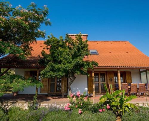 Nagyharsany Maison | BorászPorta