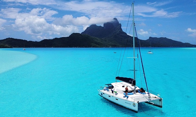 Bora Bora Lit Et Petit-Déjeuner | BORA BORA - Poenui Sailing boat