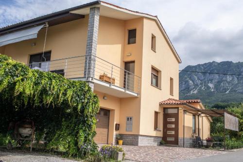 Slap Maison | Borea Rooms - Sobe Budanje