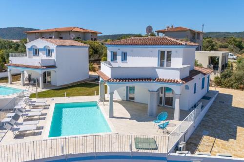Budoni Maison | Borgo Bianco affittacamere