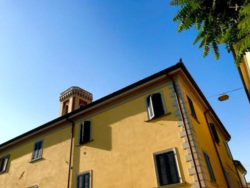 Ponsacco Appartement | Borri Apartment, Trilocale access. con posto auto