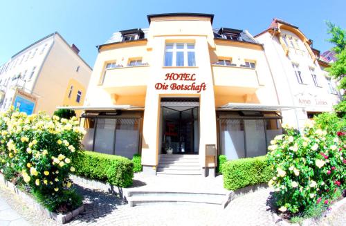 Karlshorst Hôtel | Botschaft