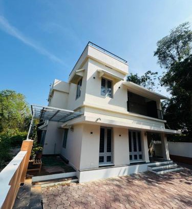Alattur Maison | Bougain Villa Palakkad