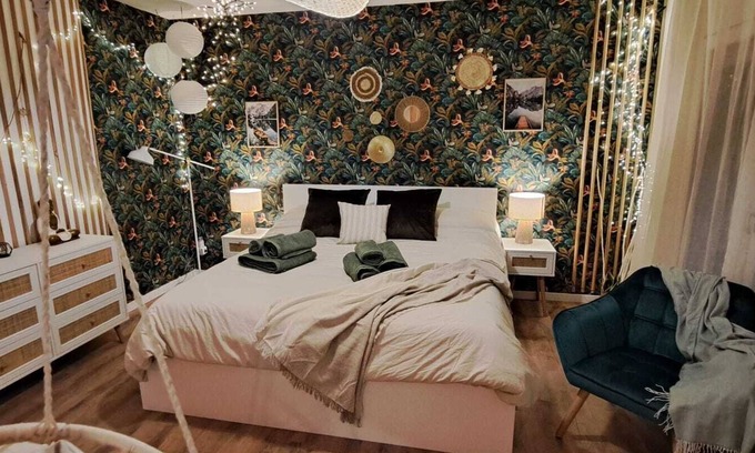 Llica de Vall Appartement | Bougainvillea Suite
