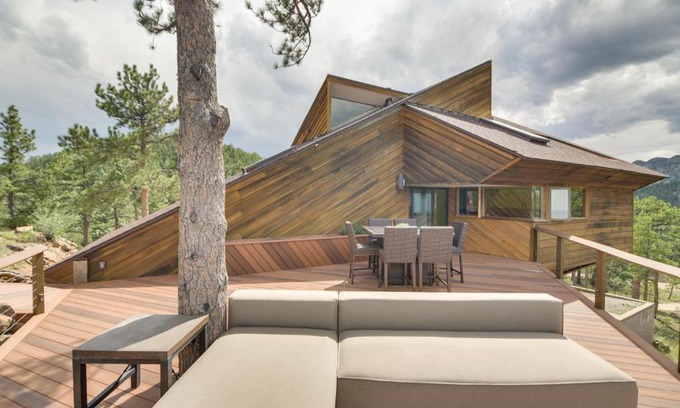 Boulder Maison | Boulder Barrett House on Mtn Peak with Hot Tub