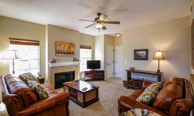 Oro Valley Copropriété | Boulder Canyon Condominiums: Serene Retreat in Oro Valley