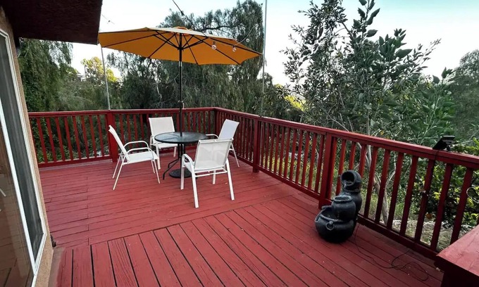 Simi Valley Maison | Boulders Views,Patio, peaceful