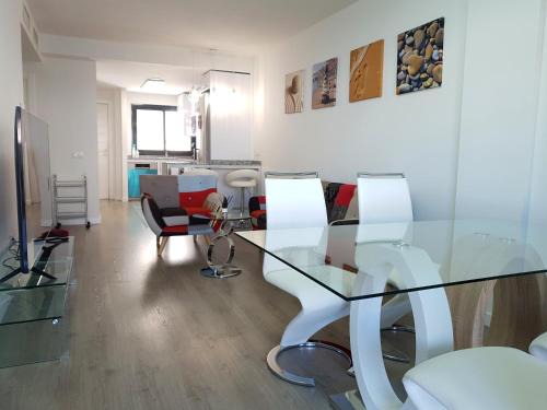 Benajarafe Appartement | Boutique apartment near the beach, 1 Gbps Wi-Fi