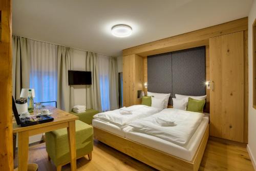 Schlettau Hôtel | Boutique Hotel grüner Zweig