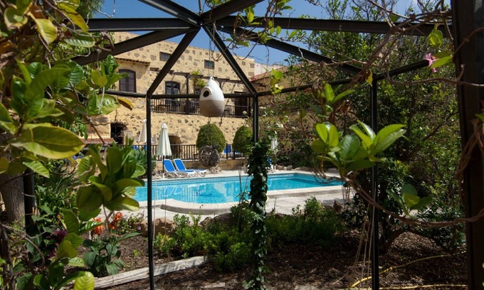 El Rincon Cottage | Chalet indépendant avec piscine d'eau salée chauffée, jardins, en montagne