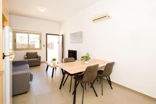 Pernera Appartement | Bowker Apartment