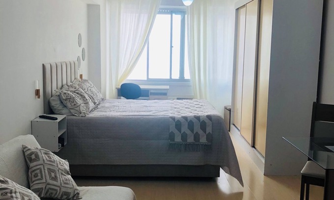 Centro Historico Appartement | Cozy and complete loft in the heart of Porto Alegre – next to Gasômetro