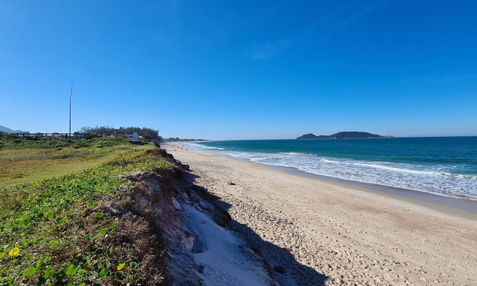 Morro das Pedras Maison | Casa de Família em Condomínio Beiramar no Campeche