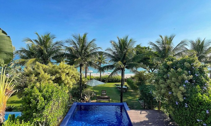 Maresias Maison | Cozy property right on the sand - Maresias Beach Available New Year's Eve