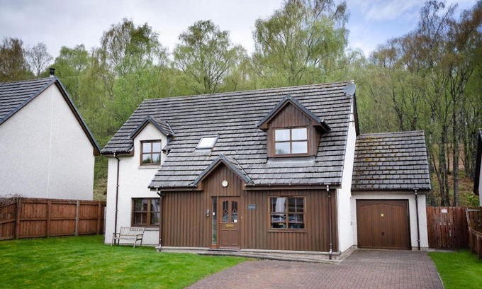 Aviemore Maison | Bracken House