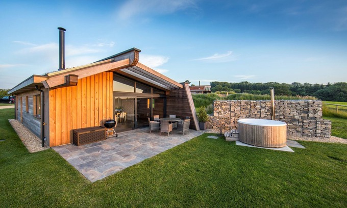 Melcombe Bingham Appartement | Bramble is an eco retreat with a wood fired hot tub