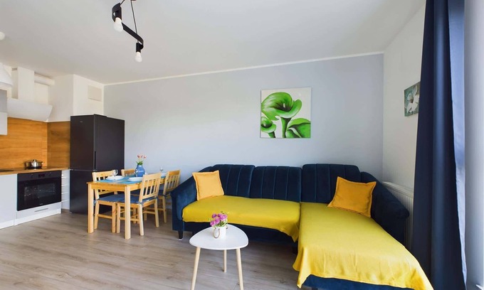 Gdansk Appartement | Bramińskiego 8 | Apartment with Balcony | Wi-Fi