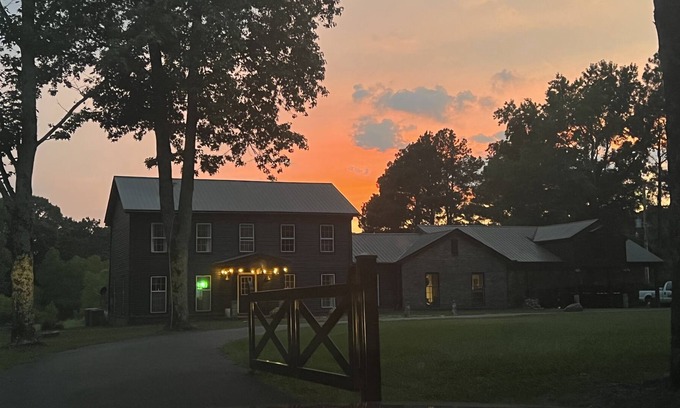 Lakes of Forest Hill Autre | Bramlett Farms