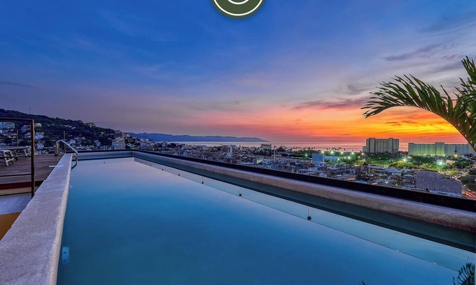 Lazaro Cardenas Appartement | Brand New 2BR APT - Stunning Ocean & Sunset Views