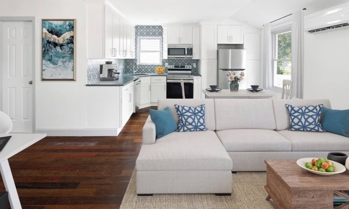 Queens Maison | Brand new 6 bedroom house close to JFK and LGA airport.