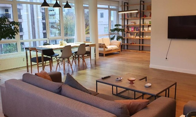 Gayrettepe Appartement | Brand-new Luxury Spacious with balcony
