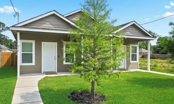 Conroe Maison | Brand new modern cozy enclave in Conroe awaits you.
