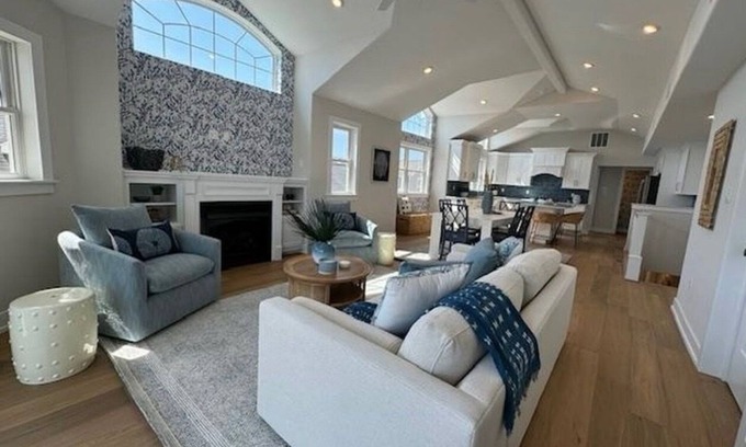 Sea Isle City Maison | Brand new spacious 5-BR house in pleasant Sea Isle City with AC, WiFi and more