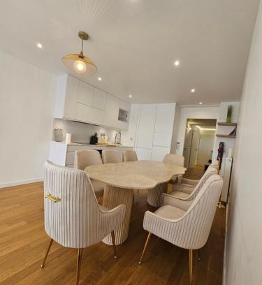 Montevrain Appartement | BrandNEW Duplex Penthouse 7pers à proximité Disneyland Paris