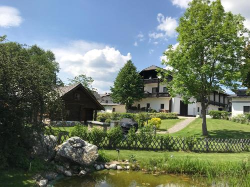 Sankt Georgen am Walde Hôtel | Brau-Gasthof Sengstbratl
