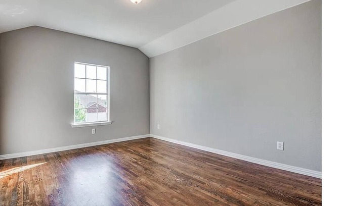 Little Elm Maison | Breathtaking and spacious 2 story home!