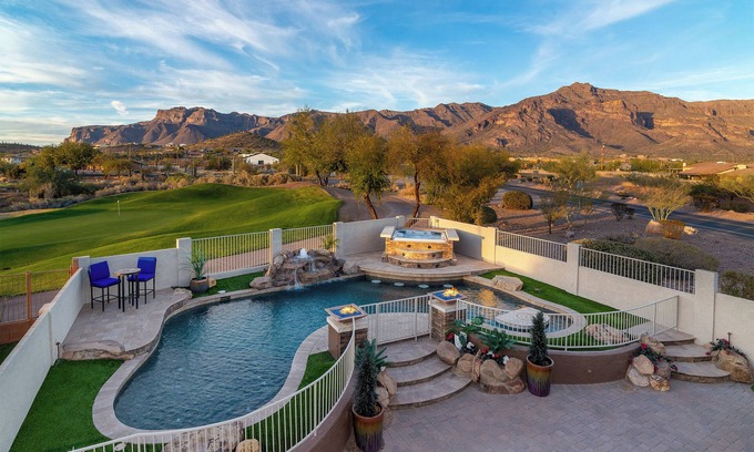 Gold Canyon Maison | Breathtaking Family Retreat in Elite Gold Canyon!