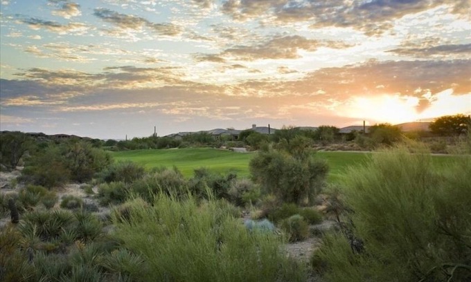 Pinnacle Peak Maison | Vues à couper le souffle sur le golf, la montagne et la ville