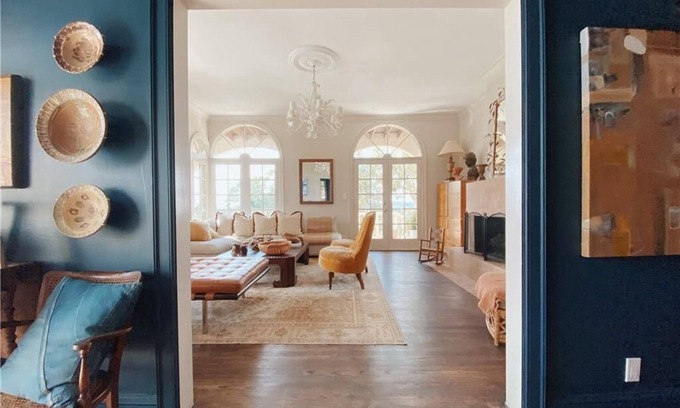 Northwest Hills Maison | Breathtaking View | 7 Beds | Stunning Designer Villa