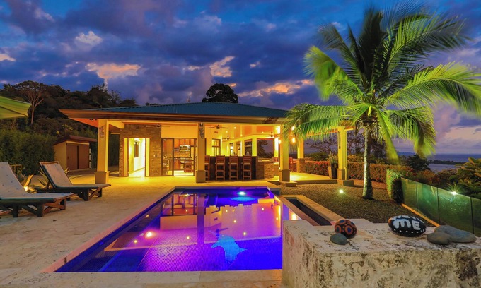 Ojochal Maison | Breathtaking View Luxury 3-bedroom house in Nature Lovers, Ojochal