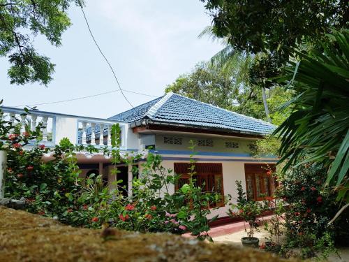 Uppuveli Maison | Breeze Guest House