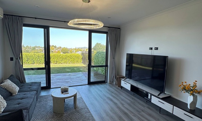 Tauranga Maison | Breeze Retreat