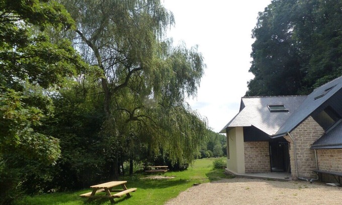 Scaer Maison | BRETAGNE,Moulin 5* en pleine nature, au calme vue sur rivière, sauna, hammam