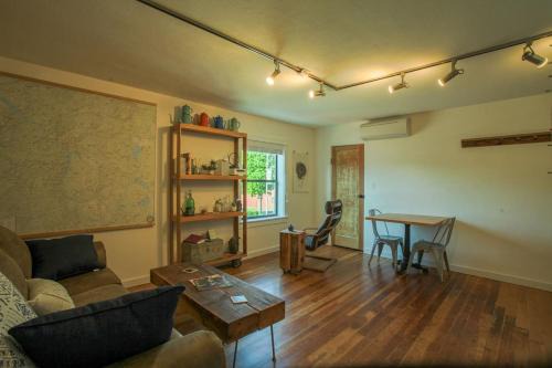 Oakridge Appartement | BrewPub Bungalow #1