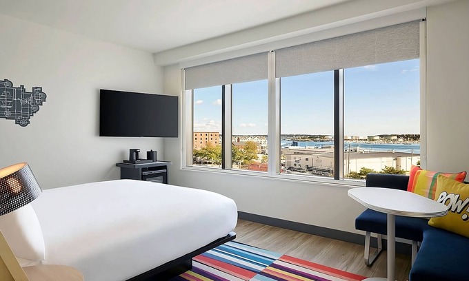 Portland Hôtel | Brews, Art & Fun! Downtown Stay Right in the Heart of Portland!