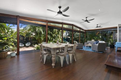 Bellara Maison | Bribie Hideaway Retreat