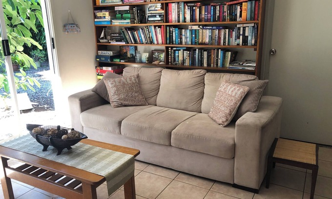 Bongaree Cottage | Bribie Island holiday accommodation