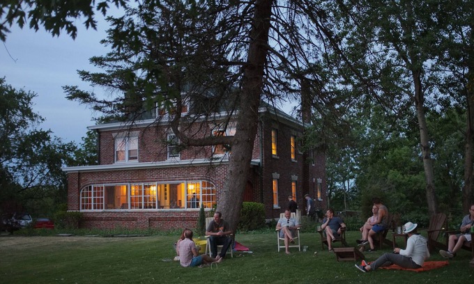 West Camp Maison | Manoir en brique avec des vues spectaculaires sur les montagnes Catskill