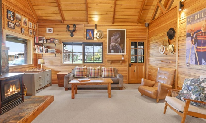 Barwite Maison | Bridge Creek Homestead