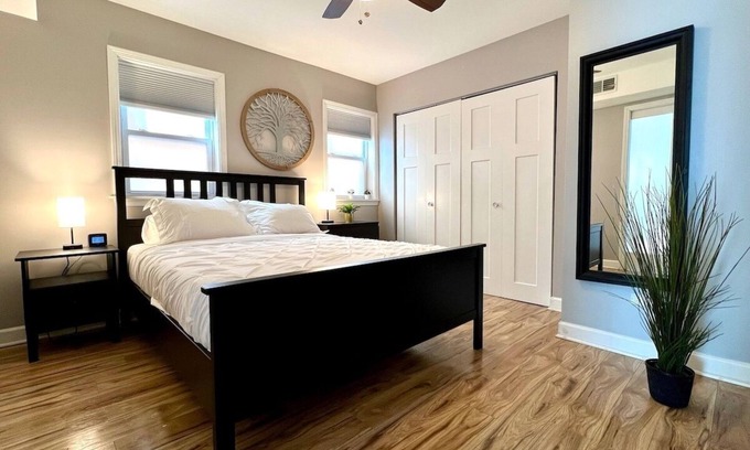 Bridgeport Appartement | Bridgeport Place -free parking, McCormick-Sox Park
